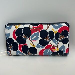 Kate Spade Cameron breezy Floral wallet